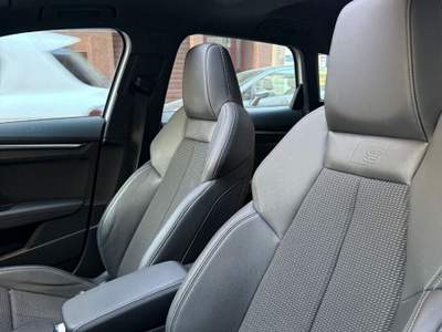 Audi A3 S tronic line edition Bianco usata Bari