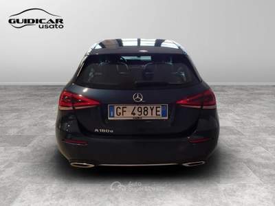 Mercedes-Benz Classe A 180 D Sport 8G-DCT Blu/Azzurro usata Lucca