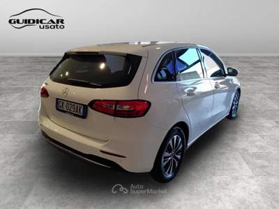 Mercedes-Benz Classe B 180 D Sport Plus 8G-DCT Nero usata Lucca