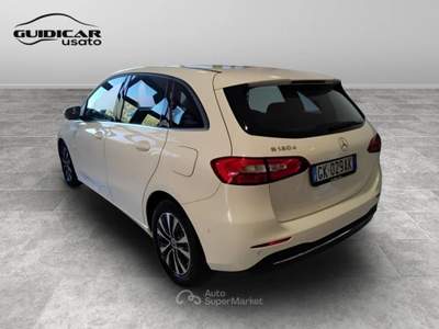 Mercedes-Benz Classe B 180 D Sport Plus 8G-DCT Nero usata Lucca