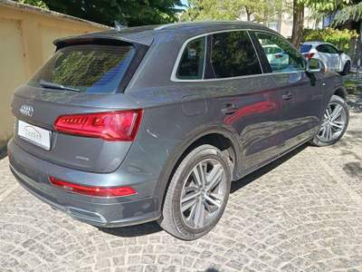 Audi Q5 S Line Plus 2.0 40 TDI Grigio usata Novara