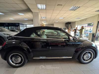 Volkswagen Maggiolino Cabrio 1.4 TSI DSG Sport anniversary 50° Nero usata Viareggio