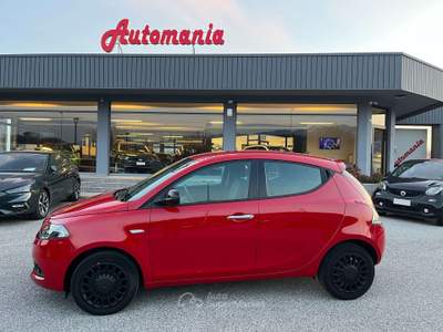Lancia Ypsilon Ypsilon 1.2 Gold s Rosso usata Buja