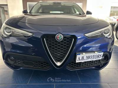 Alfa Romeo Stelvio Stelvio 2.2 t Super rwd 160cv auto Blu/Azzurro usata Montecorvino Pugliano