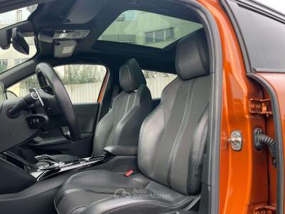 Peugeot 2008 1.2 Puretech GT-Line 130CV EAT8 / PRONTA CONSEGNA Arancione usata TORINO