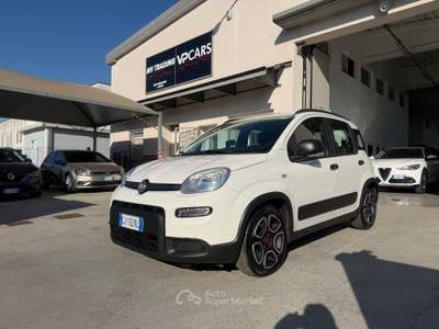 Fiat Panda FireFly S&S Hybrid City Cross Bianco usata Poviglio