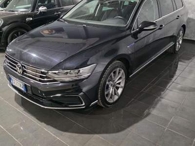 Volkswagen Passat Passat Variant 1.5 TSI ACT DSG PLUG IN HYBRID Nero usata Cornaredo