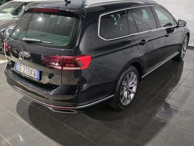 Volkswagen Passat Passat Variant 1.5 TSI ACT DSG PLUG IN HYBRID Nero usata Cornaredo
