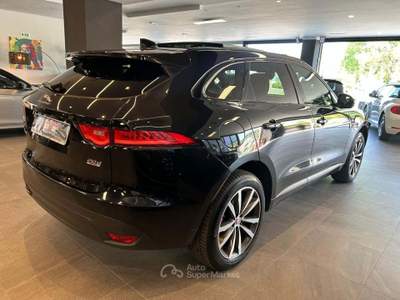 Jaguar F-Pace 2.0D 180cv AWD AUTO Nero usata Occhiobello