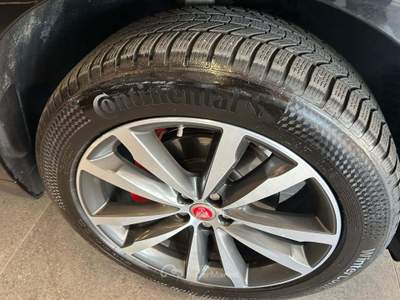 Jaguar F-Pace 2.0D 180cv AWD AUTO Nero usata Occhiobello