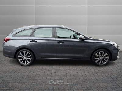 Hyundai i30 1.6 CRDi 110cv DCT Business Grigio usata Varese