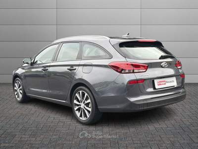 Hyundai i30 1.6 CRDi 110cv DCT Business Grigio usata Varese