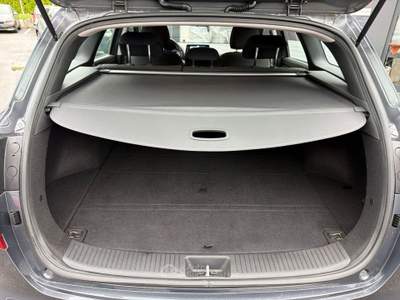 Hyundai i30 1.6 CRDi 110cv DCT Business Grigio usata Varese