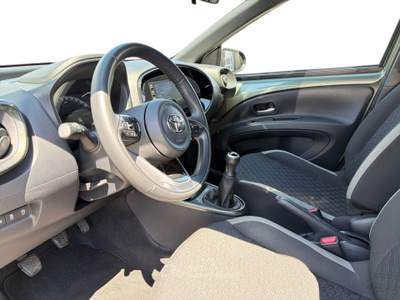 Toyota Aygo X 1.0B (72 CV) Trend Nero usata Varese