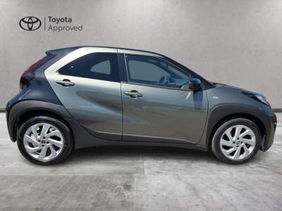 Toyota Aygo X 1.0B (72 CV) Trend Nero usata Varese