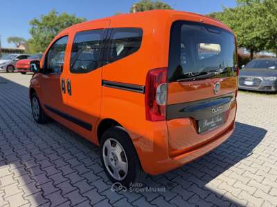Fiat QUBO Qubo 1.4 8v Lounge 77cv Arancione usata Faenza