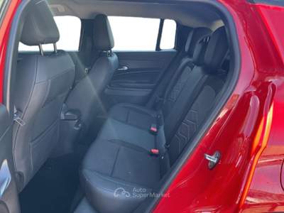 Jeep Avenger 1.2 turbo Altitude fwd 100cv Rosso usata Torino