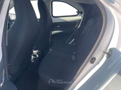 Toyota Aygo 1.0 Active 72cv Bianco usata Torino