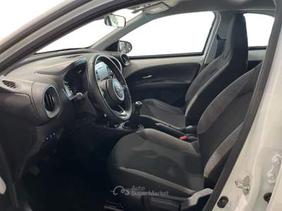 Toyota Aygo 1.0 Active 72cv Bianco usata Torino