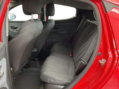 Lancia Ypsilon III 2021 1.0 firefly hybrid Gold s&s 70cv Rosso usata Torino