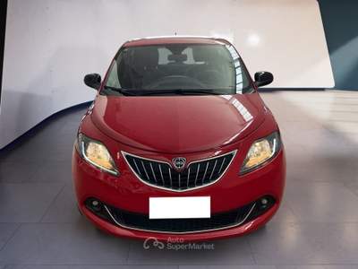 Lancia Ypsilon III 2021 1.0 firefly hybrid Gold s&s 70cv Rosso usata Torino