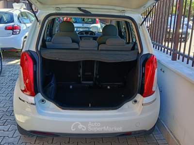 Lancia Musa 1.4 B/GPL C. MADRE -2012 Bianco usata Bisceglie
