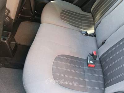 Lancia Musa 1.4 B/GPL C. MADRE -2012 Bianco usata Bisceglie