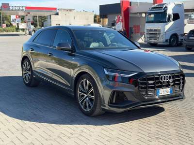 Audi Q8 quattro tiptronic S-LINE INTERNO ED ESTERNO NO SUPERBOLLO Grigio usata Gravina in Puglia