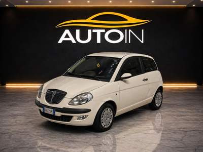 Lancia Ypsilon OTTIME CONDIZIONI Bianco usata Monopoli