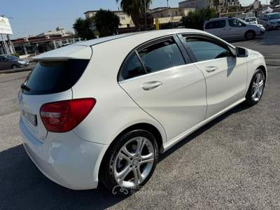 Mercedes-Benz Classe A SPORT 180CDI110CV 130MILAKM Bianco usata giugliano in campania