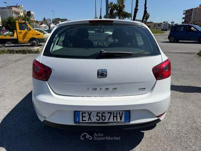 Seat Ibiza 5PORTE 1.2TDI 75CV Bianco usata giugliano in campania