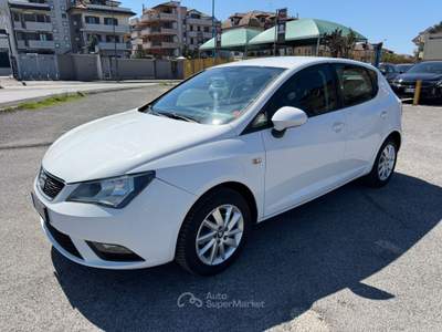 Seat Ibiza 5PORTE 1.2TDI 75CV Bianco usata giugliano in campania