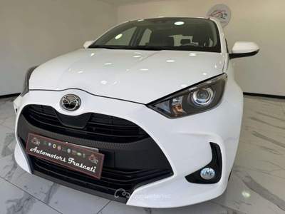 Mazda 2 1.5 vvt full hybrid electric Pure e-cvt-2022 Bianco usata Roma