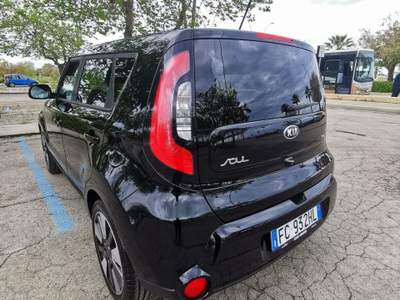 Kia Soul You aut. 2016 Nero usata Barletta