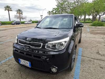 Kia Soul You aut. 2016 Nero usata Barletta