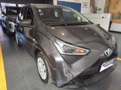 Toyota Aygo Aygo II 2018 5p 5p 1.0 x-business 72cv Grigio usata Bologna