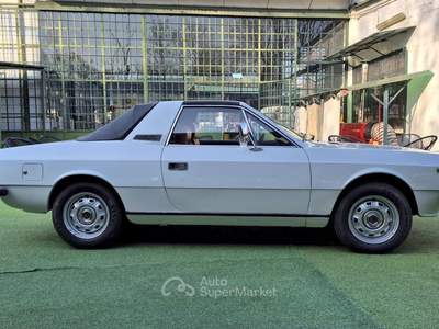 Lancia BetaCoupéSpiderHPE Beta 1600 Spider Zagato – 1977 Bianco usata Pianezza