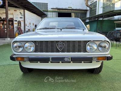Lancia BetaCoupéSpiderHPE Beta 1600 Spider Zagato – 1977 Bianco usata Pianezza