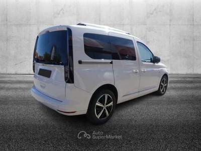 Volkswagen Caddy 2.0 TDI 122 CV DSG Style Bianco usata Pieve di Cento