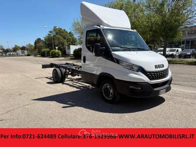 Iveco Daily 35C14 PASSO 3750 A TELAIO Bianco usata Pesaro