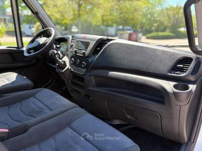 Iveco Daily 35C14 PASSO 3750 A TELAIO Bianco usata Pesaro