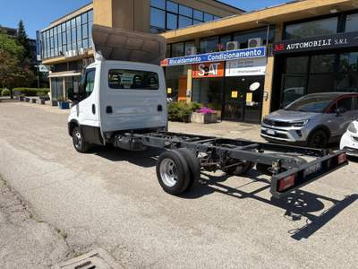Iveco Daily 35C14 PASSO 3750 A TELAIO Bianco usata Pesaro