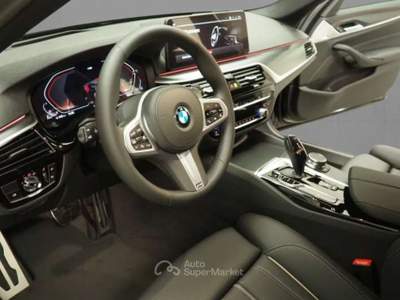 BMW Serie 5 520d 520 d 48V Touring Msport Nero usata Pieve di Cento