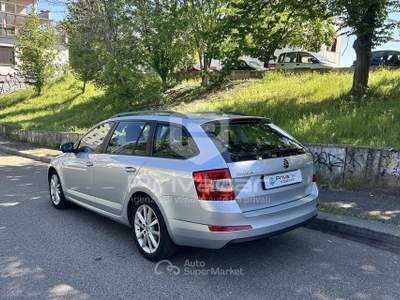 Skoda Octavia SKODA Octavia 1.6 TDI CR 110 CV Wagon Executive Grigio usata Torino