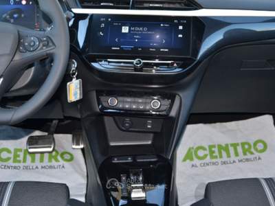 Opel Corsa  - gs hybrid 100cv dtc6 Bianco usata CAGLIARI