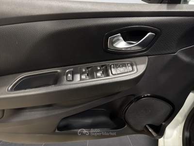 Renault Clio  1.5 dci energy ecobusiness 90cv Bianco usata Firenze