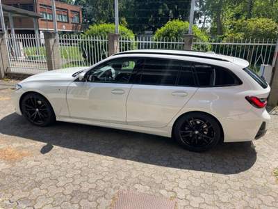 BMW Serie 3 318d d 48V Touring Msport Bianco usata Caronno Pertusella