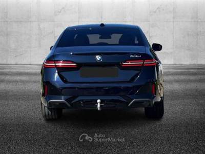 BMW Serie 5 520d 520 520d 48V sDrive Msport Nero usata Pieve di Cento