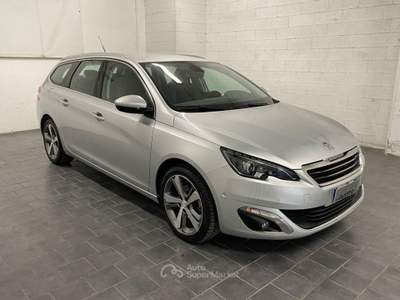 Peugeot 308 1.2 Turbo 130cv SW Allure-UNIPRO-ALCANTARA Grigio usata Fossano