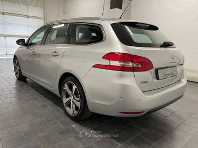 Peugeot 308 1.2 Turbo 130cv SW Allure-UNIPRO-ALCANTARA Grigio usata Fossano